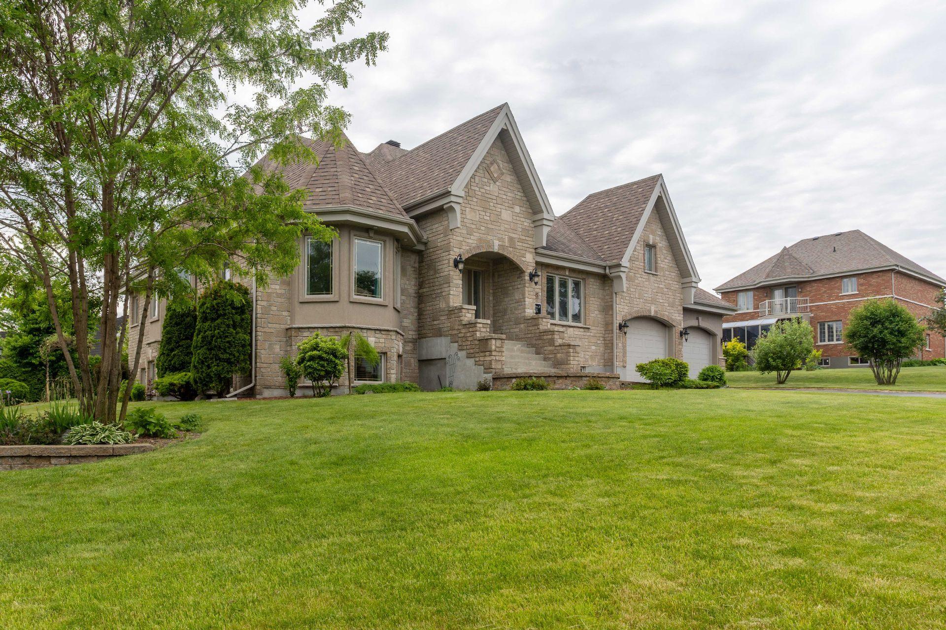 









7005


Rue Amyot

,
Trois-Rivières,




QC
G9B2G2

