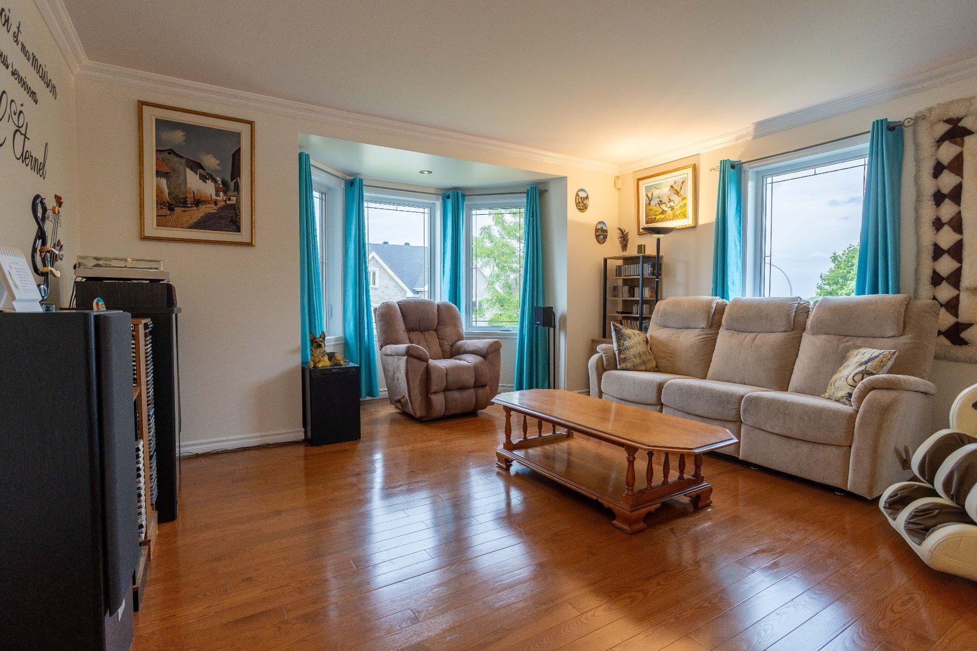 









7005


Rue Amyot

,
Trois-Rivières,




QC
G9B2G2

