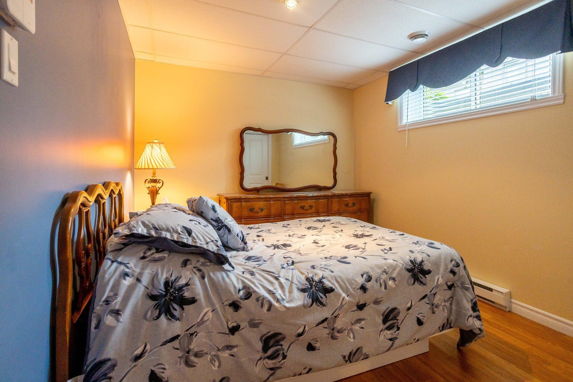 









7005


Rue Amyot

,
Trois-Rivières,




QC
G9B2G2

