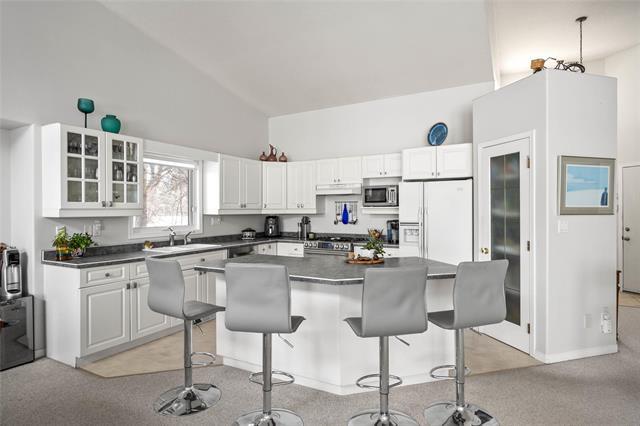 









3558


HENDERSON

HWY,
East St Paul,




MB
R2E 1A9

