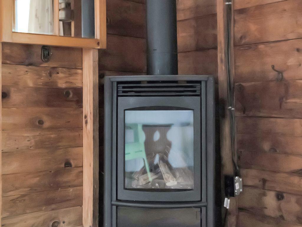 









27


Thrush

Lane,
Prince Edward County,




ON
K0K 2T0

