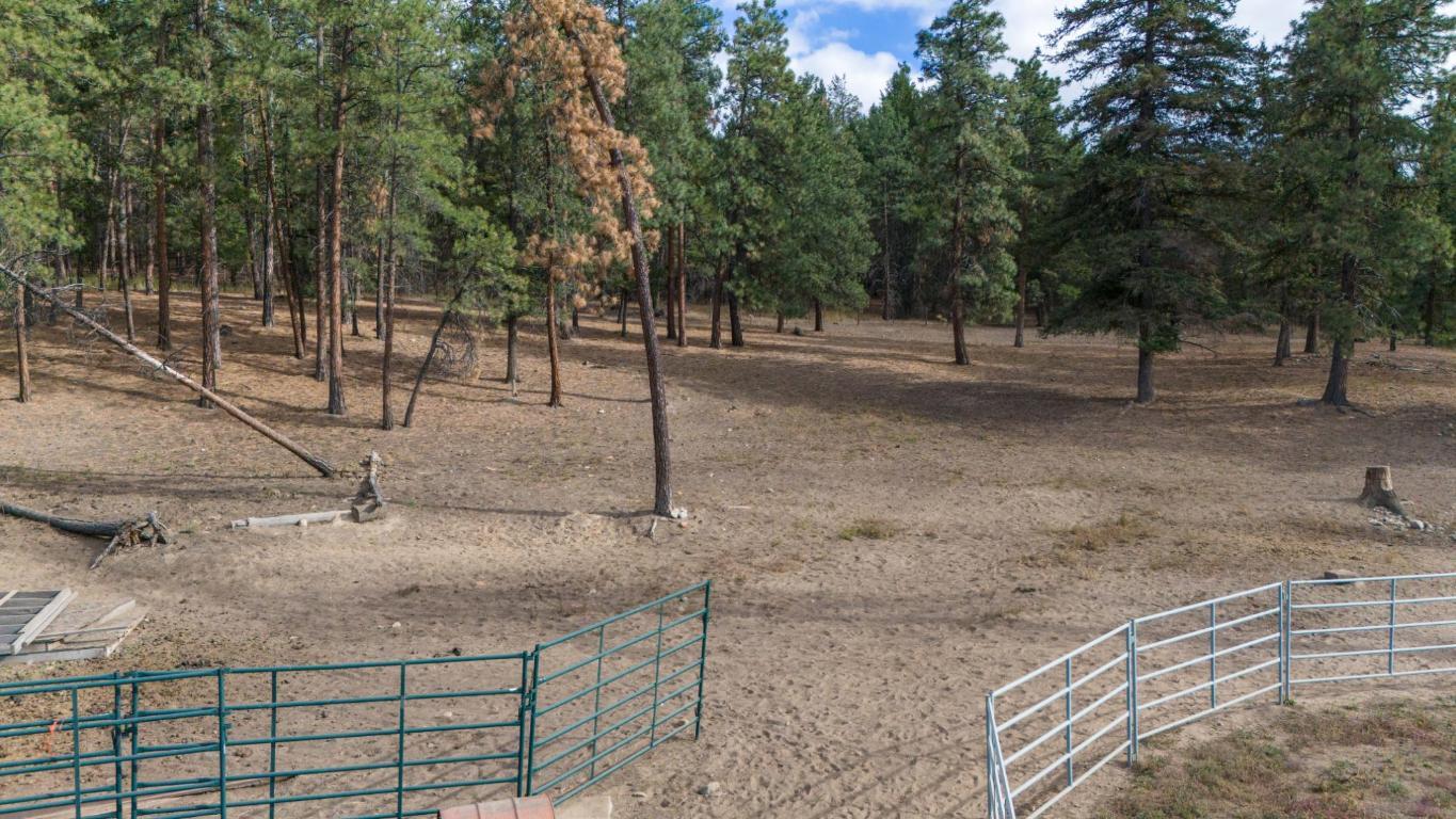 









2320


30TH

Avenue,
Cranbrook,




BC
V1C 7B1

