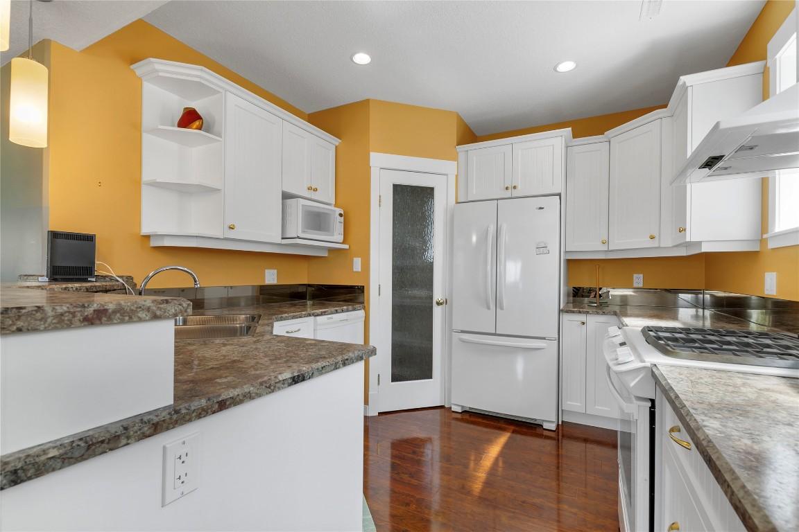 









6518


Blackcomb

Way,
Vernon,




BC
V1B 4E1

