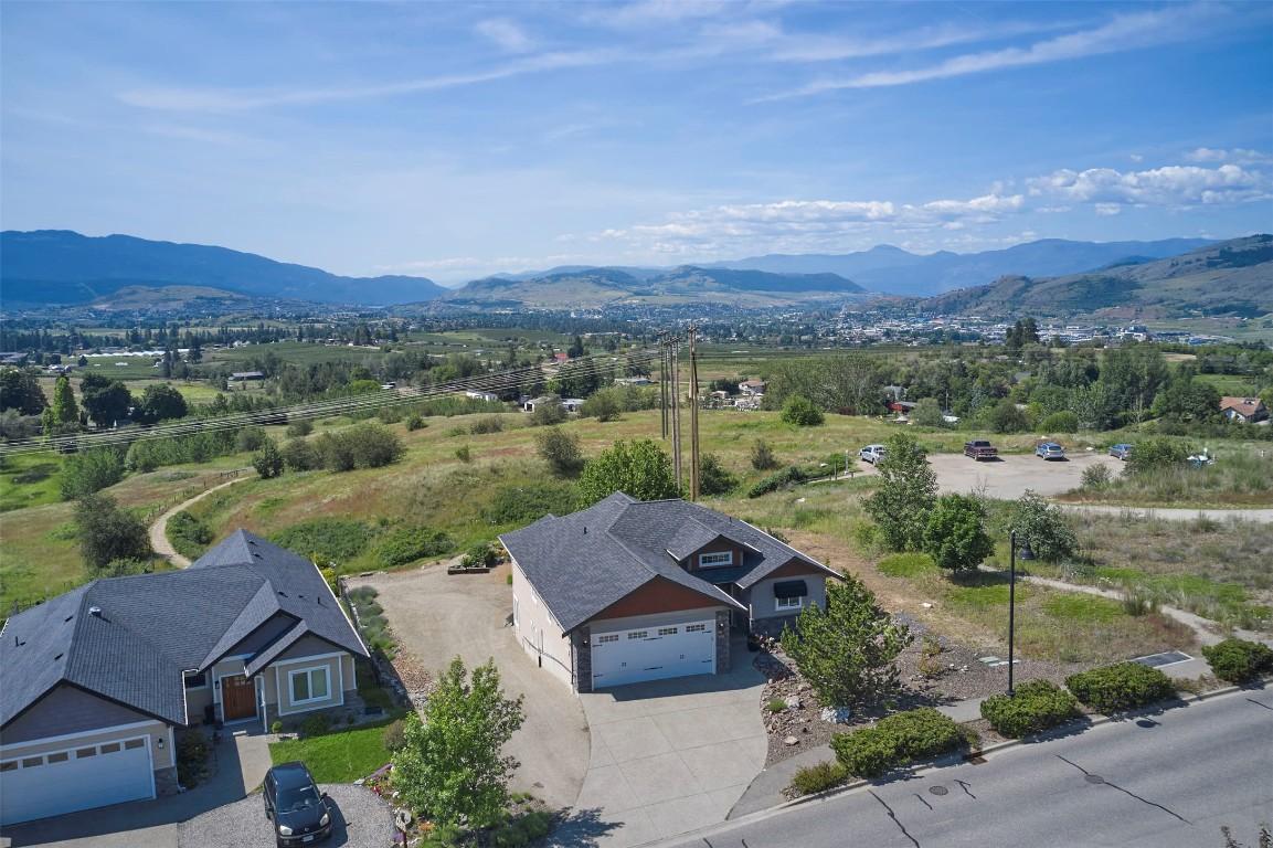 









6518


Blackcomb

Way,
Vernon,




BC
V1B 4E1

