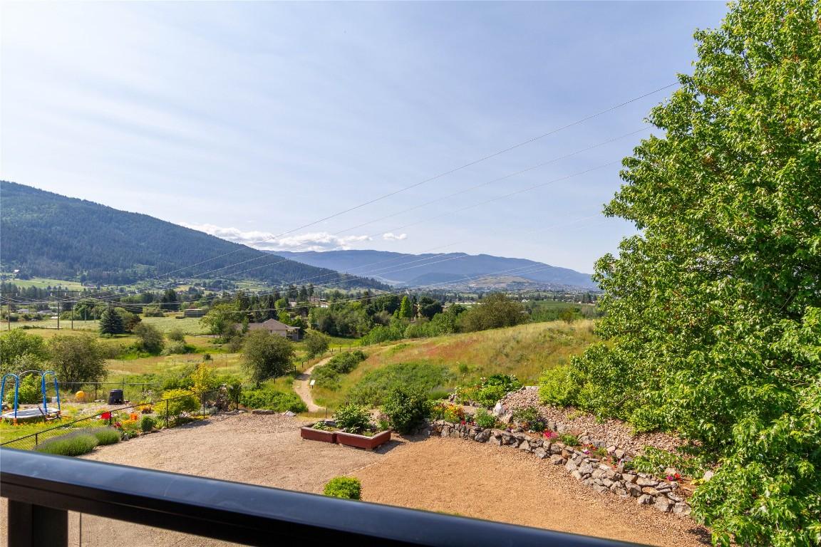 









6518


Blackcomb

Way,
Vernon,




BC
V1B 4E1

