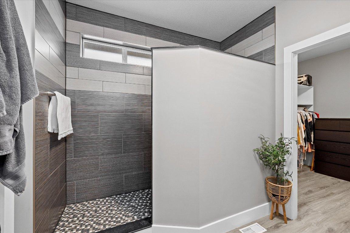 









7420


Sun Peaks

Drive,
Vernon,




BC
V1B 4C7

