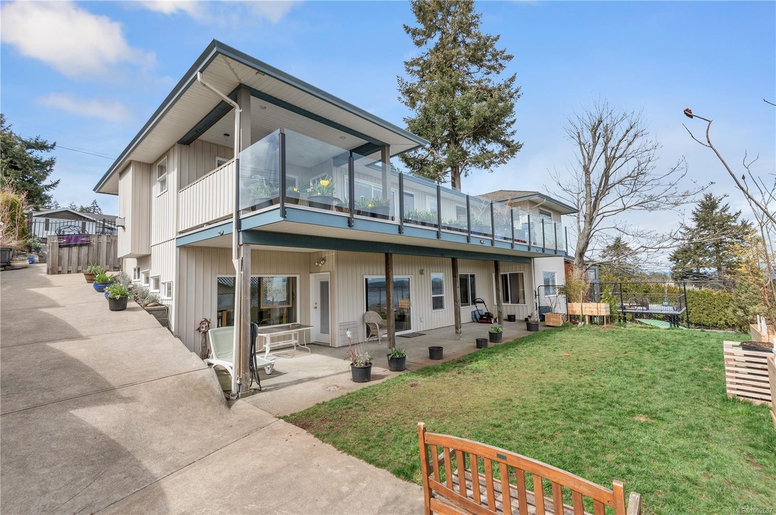 









253


Alder

St South,
Campbell River,




BC
V9W 2M9

