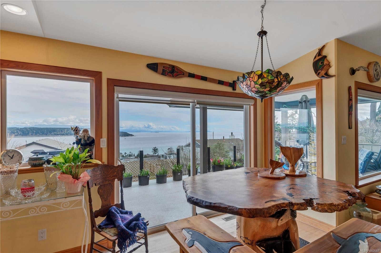 









253


Alder

St South,
Campbell River,




BC
V9W 2M9

