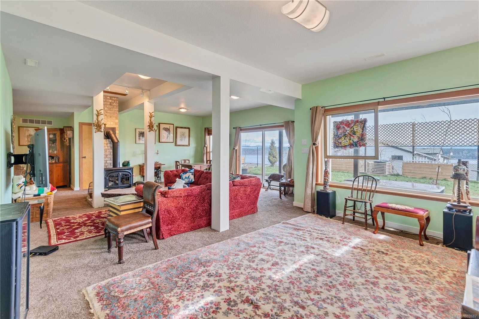 









253


Alder

St South,
Campbell River,




BC
V9W 2M9

