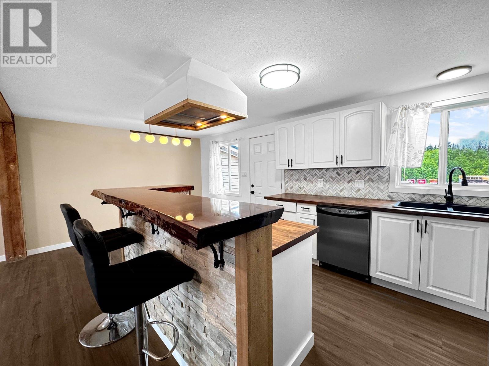 












107 CARLSON STREET

,
Kitimat,




British Columbia
V8C1A9

