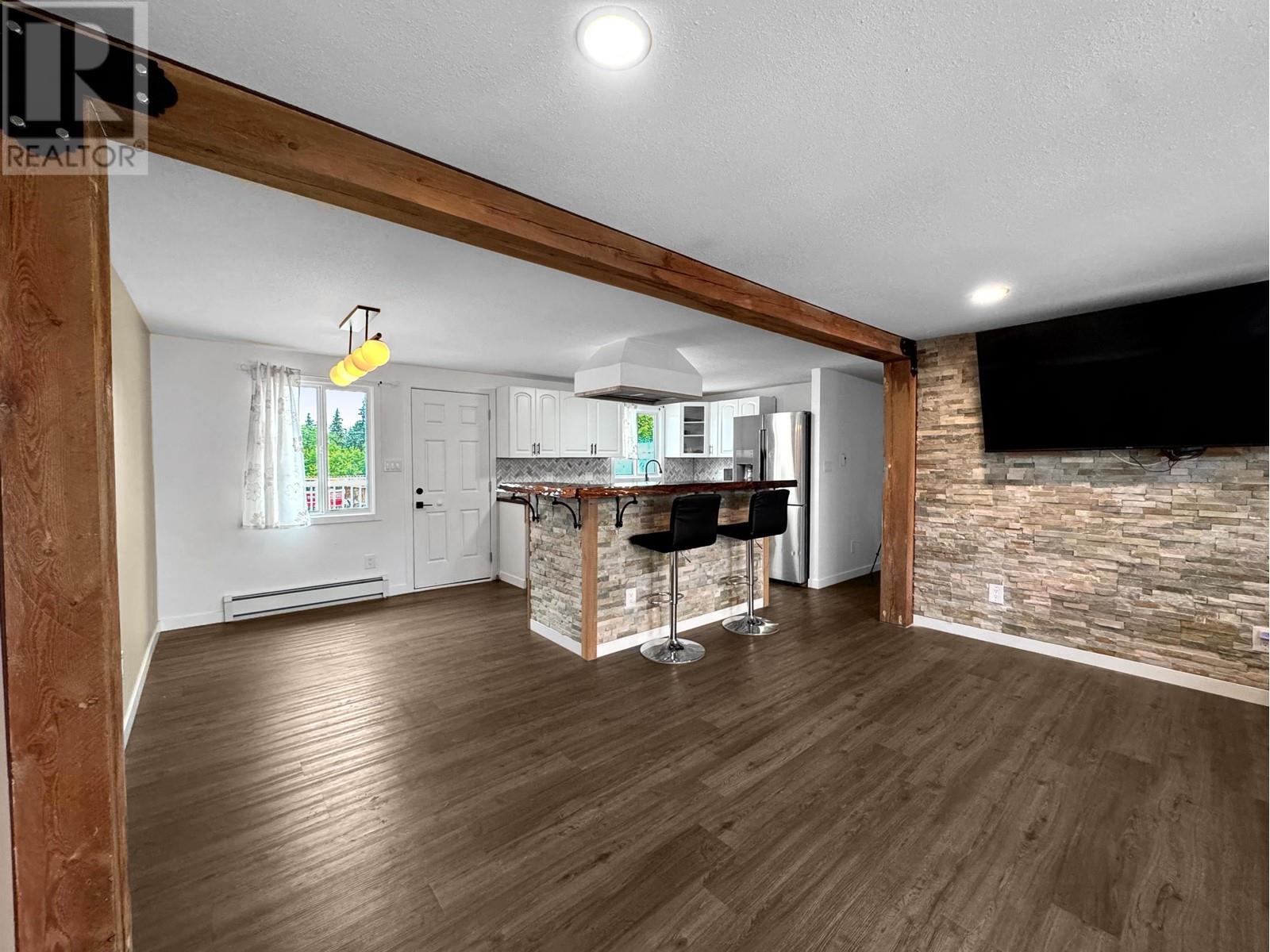 












107 CARLSON STREET

,
Kitimat,




British Columbia
V8C1A9


