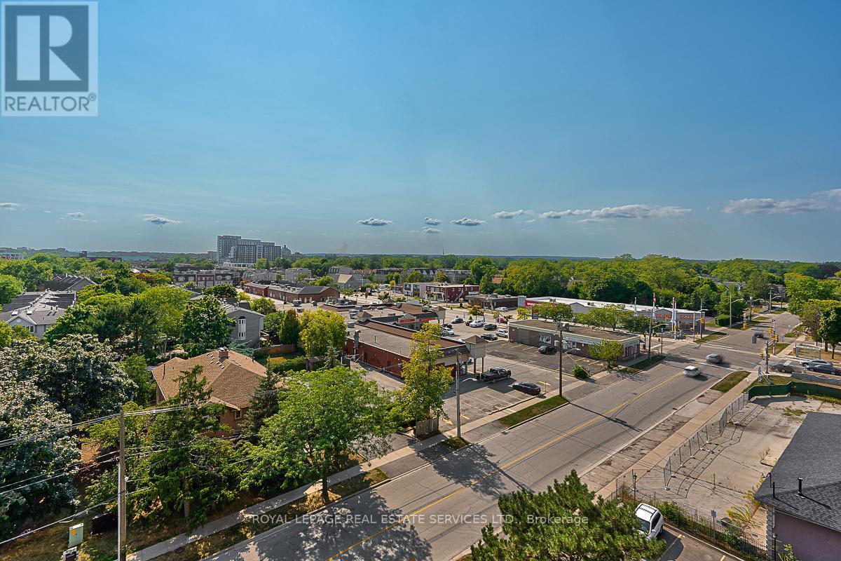 












808 - 2263 MARINE DRIVE

,
Oakville,




Ontario
L6L5K1

