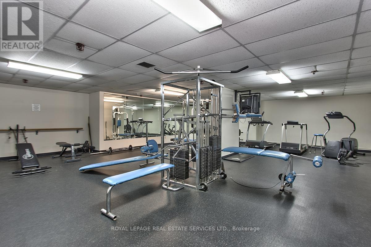 












808 - 2263 MARINE DRIVE

,
Oakville,




Ontario
L6L5K1

