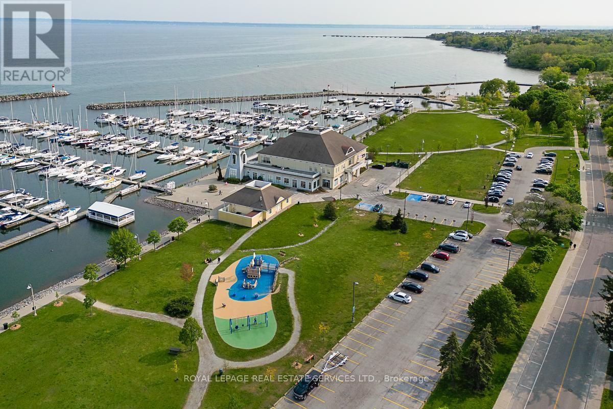 












808 - 2263 MARINE DRIVE

,
Oakville,




Ontario
L6L5K1

