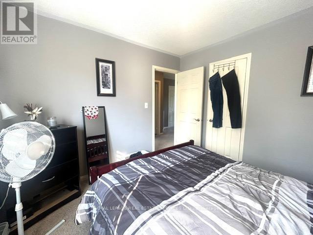 












5579 THORN LANE

,
Burlington,




Ontario
L7L6V8

