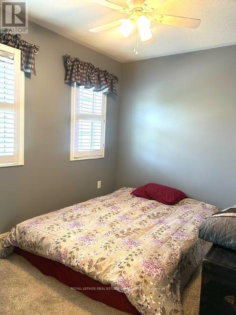 












5579 THORN LANE

,
Burlington,




Ontario
L7L6V8

