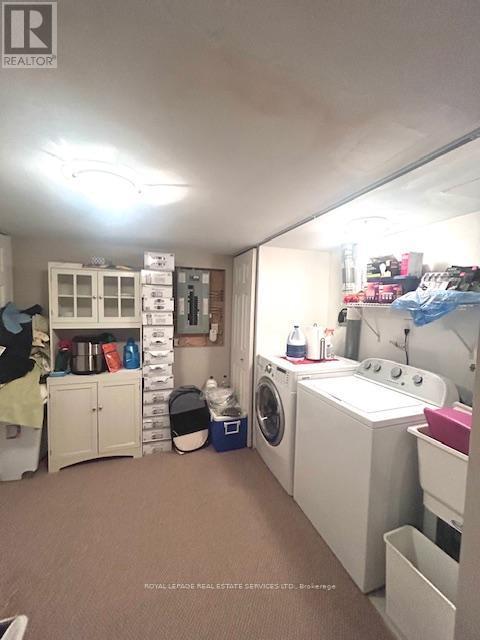 












5579 THORN LANE

,
Burlington,




Ontario
L7L6V8

