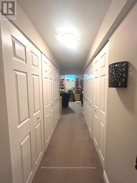 












5579 THORN LANE

,
Burlington,




Ontario
L7L6V8

