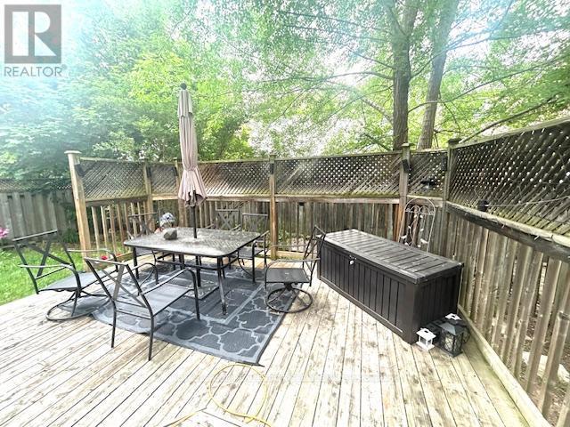 












5579 THORN LANE

,
Burlington,




Ontario
L7L6V8

