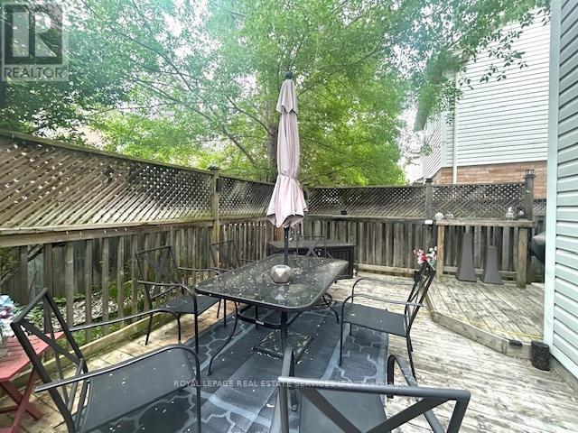 












5579 THORN LANE

,
Burlington,




Ontario
L7L6V8

