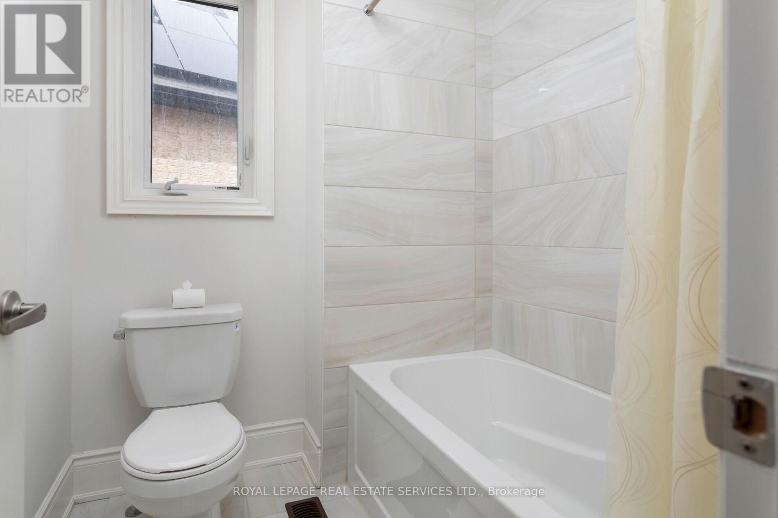 












3159 WILLIAM ROSE WAY

,
Oakville,




Ontario
L6H0T3

