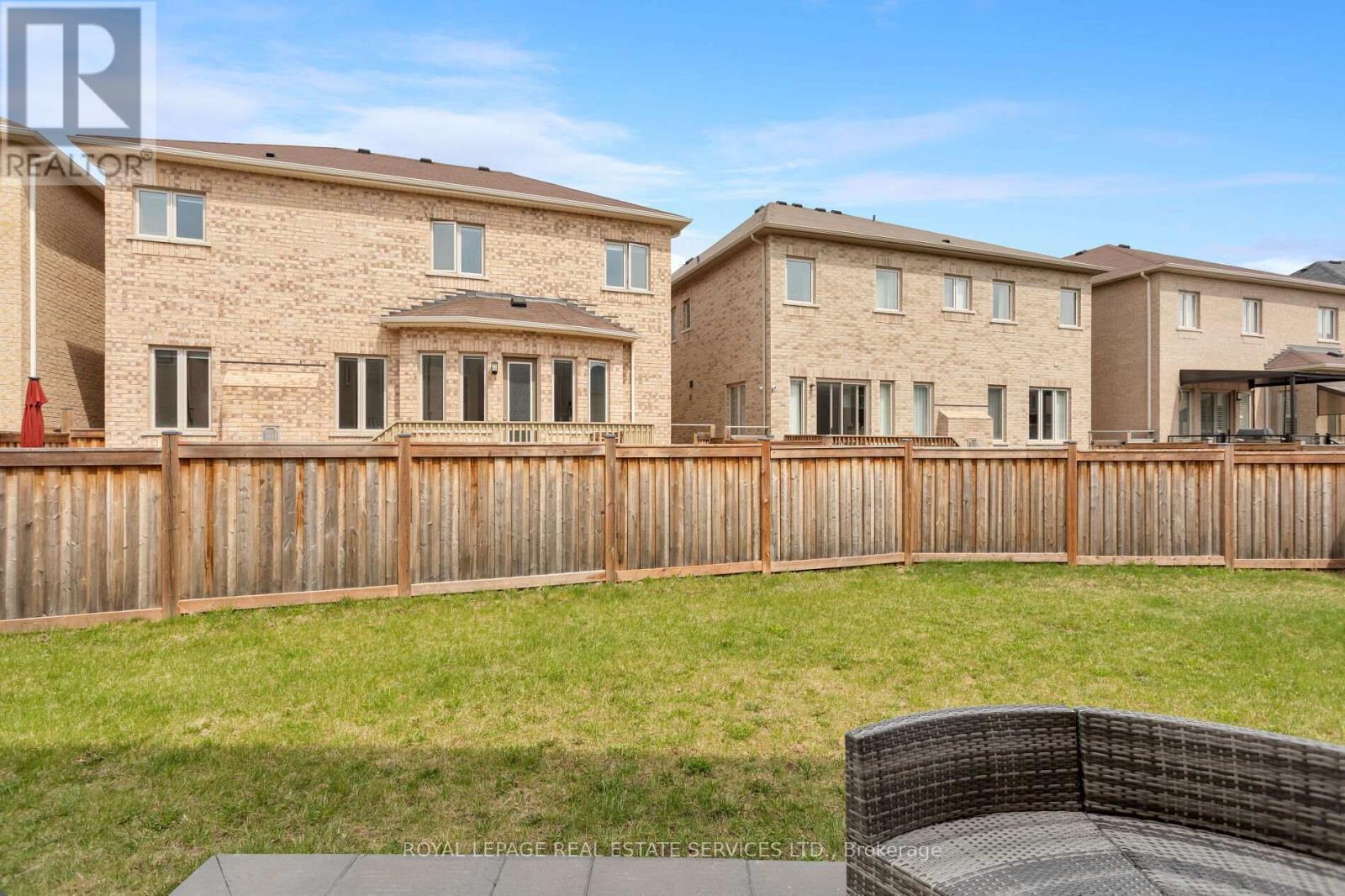 












3159 WILLIAM ROSE WAY

,
Oakville,




Ontario
L6H0T3


