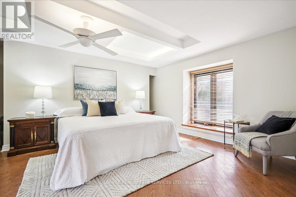 












2145 BLESSINGTON STREET

,
Burlington,




Ontario
L7P0J7

