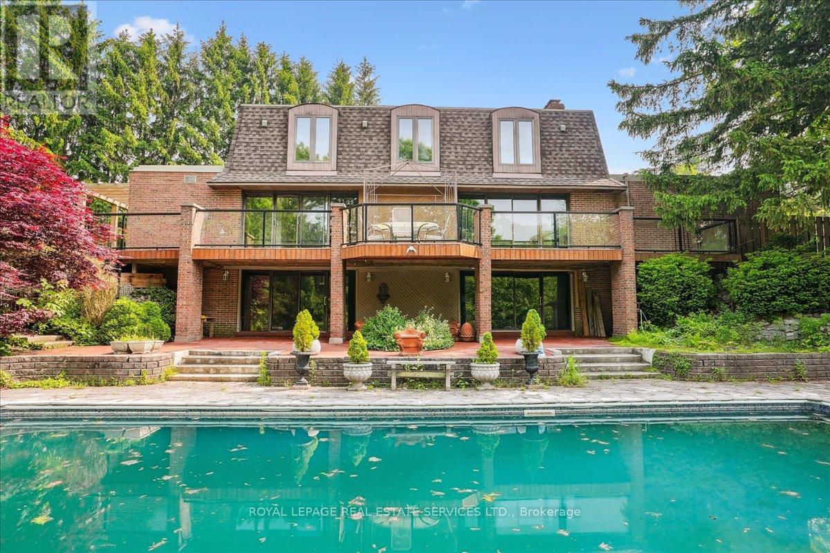 












2145 BLESSINGTON STREET

,
Burlington,




Ontario
L7P0J7

