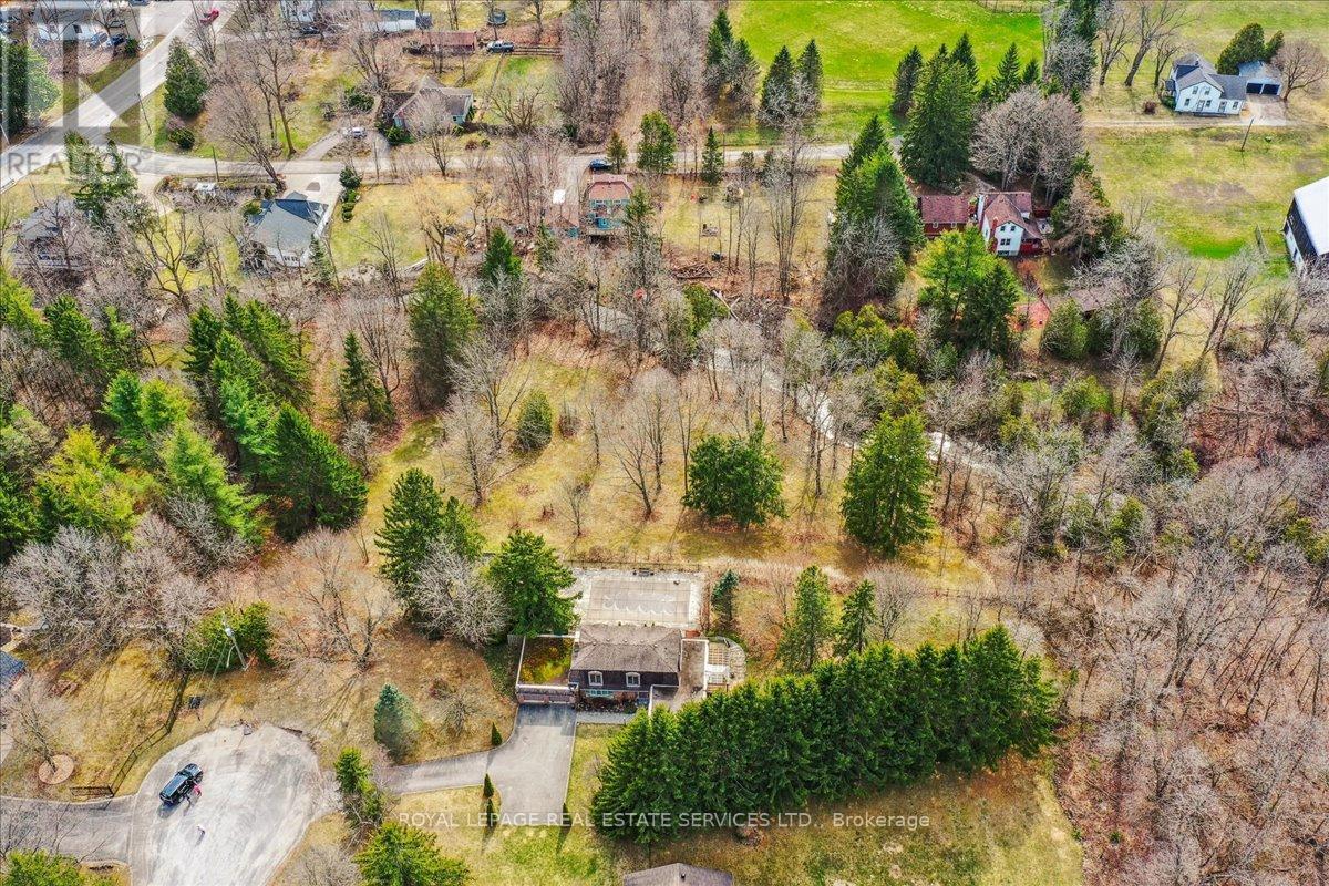 












2145 BLESSINGTON STREET

,
Burlington,




Ontario
L7P0J7

