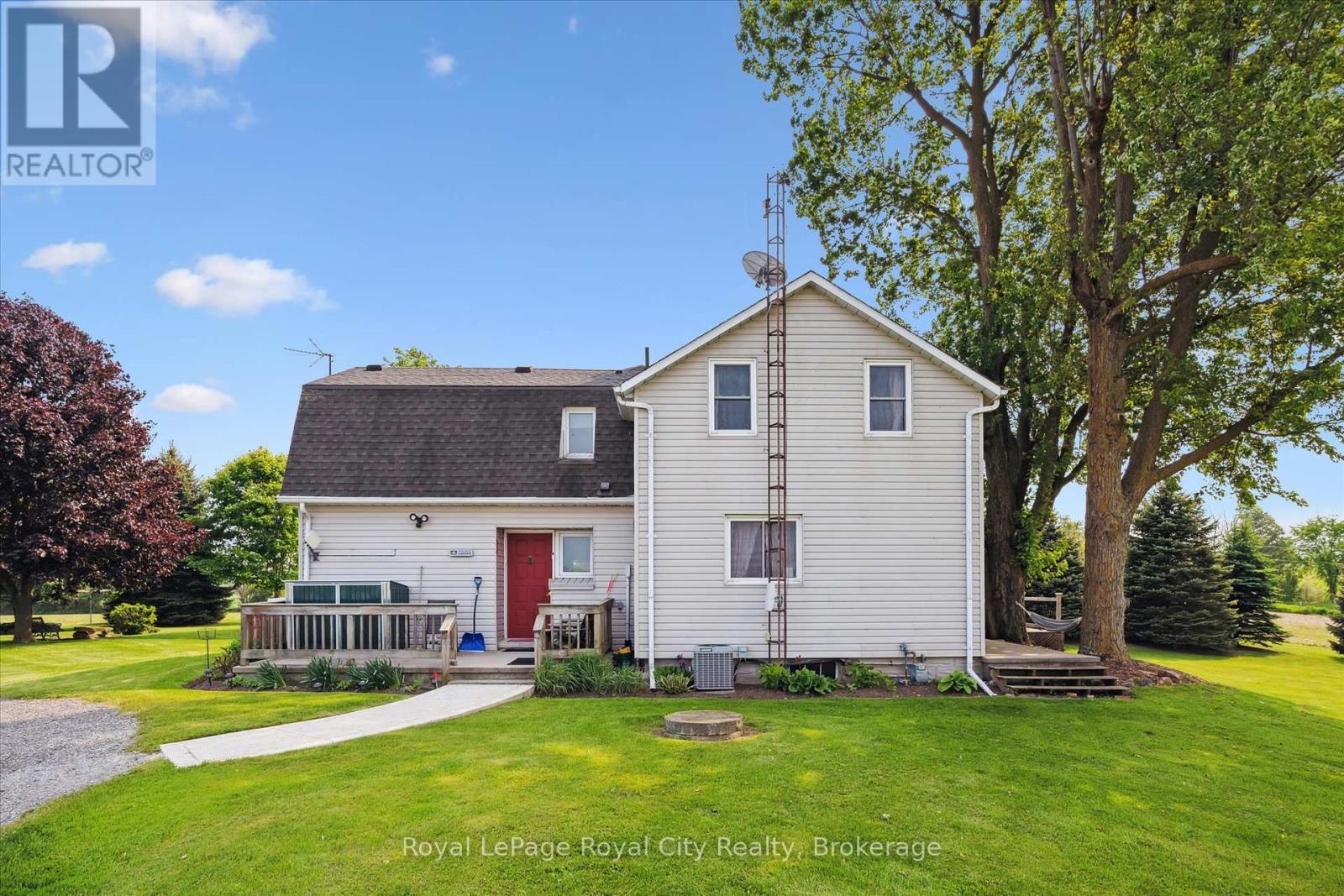 












7197 WELLINGTON 21 ROAD

,
Centre Wellington,




Ontario
N0B1B0

