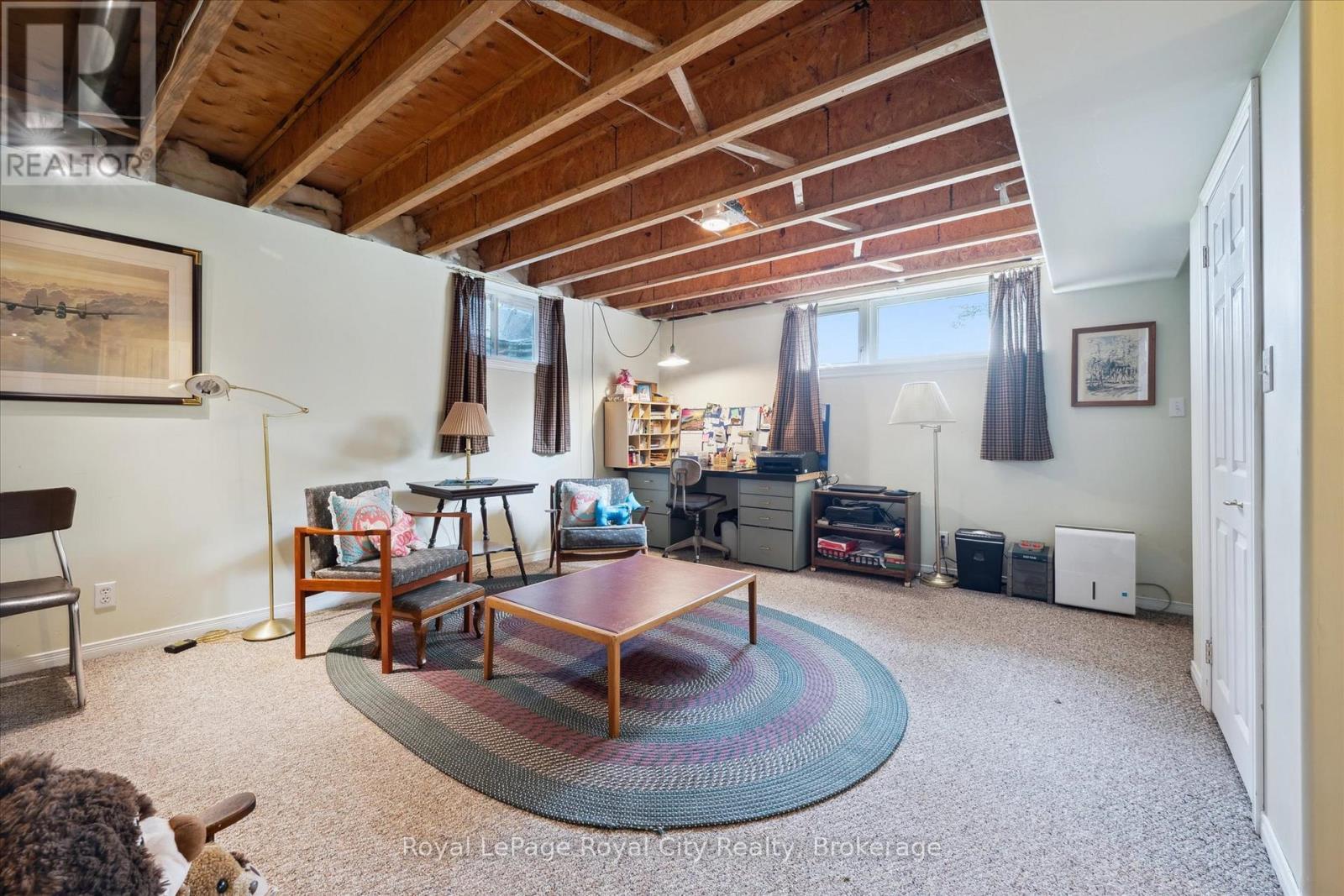 












7197 WELLINGTON 21 ROAD

,
Centre Wellington,




Ontario
N0B1B0

