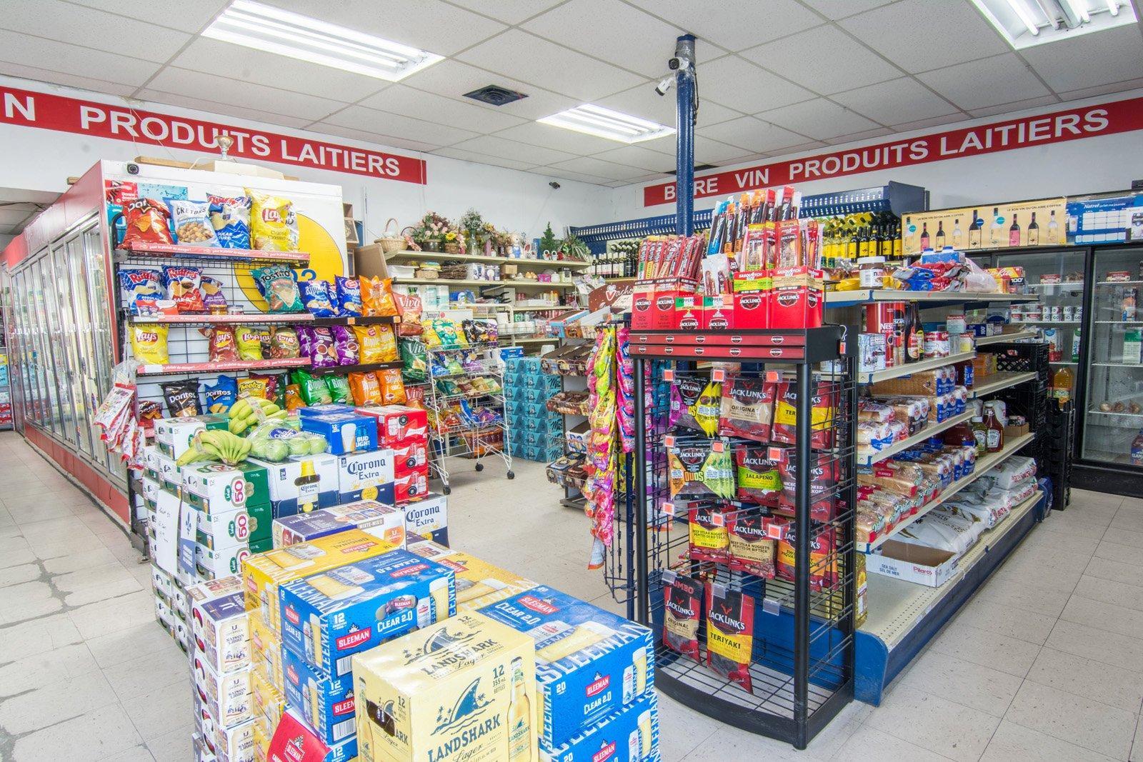 









604


Rue Larivière

,
Chambly,




QC
J3L1L3

