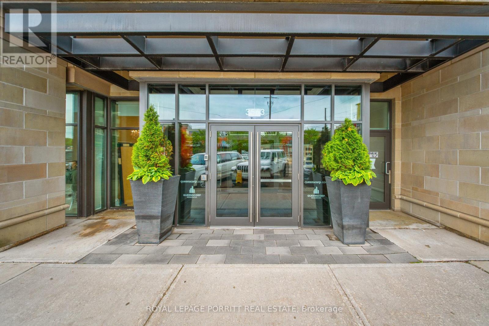 












404 - 3563 LAKE SHORE BOULEVARD W

,
Toronto,




Ontario
M8W0A3

