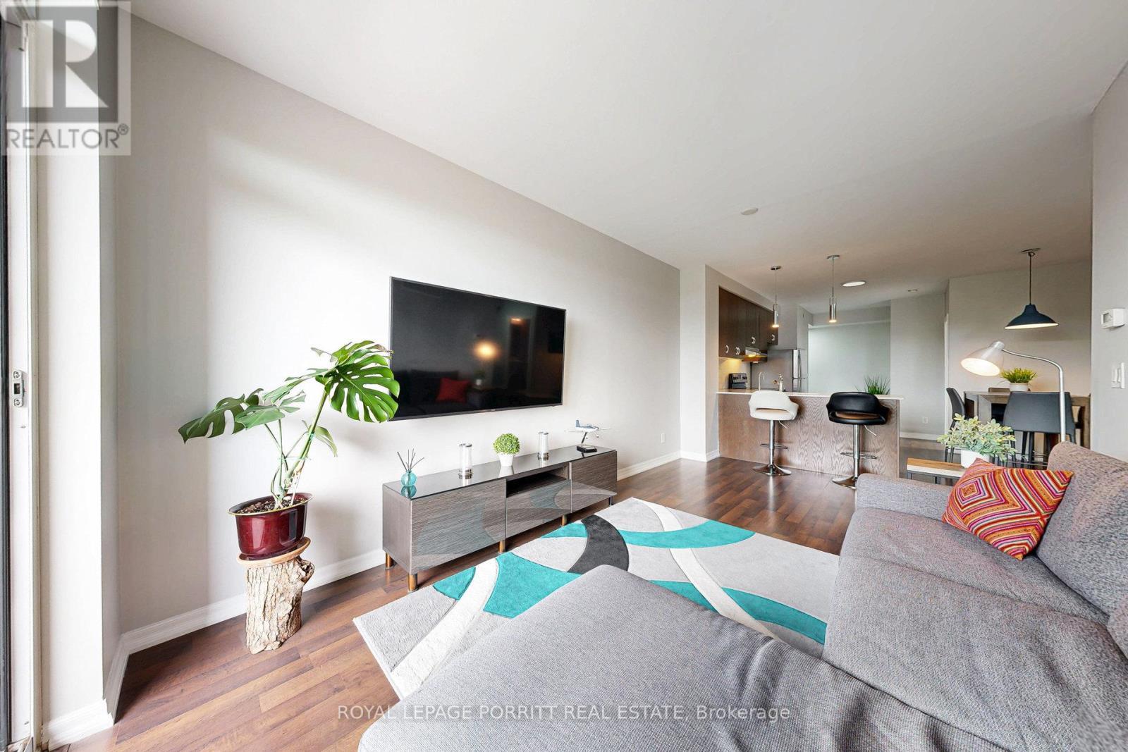 












404 - 3563 LAKE SHORE BOULEVARD W

,
Toronto,




Ontario
M8W0A3

