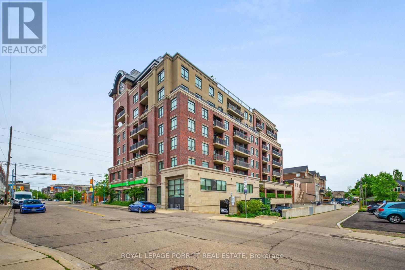 












404 - 3563 LAKE SHORE BOULEVARD W

,
Toronto,




Ontario
M8W0A3

