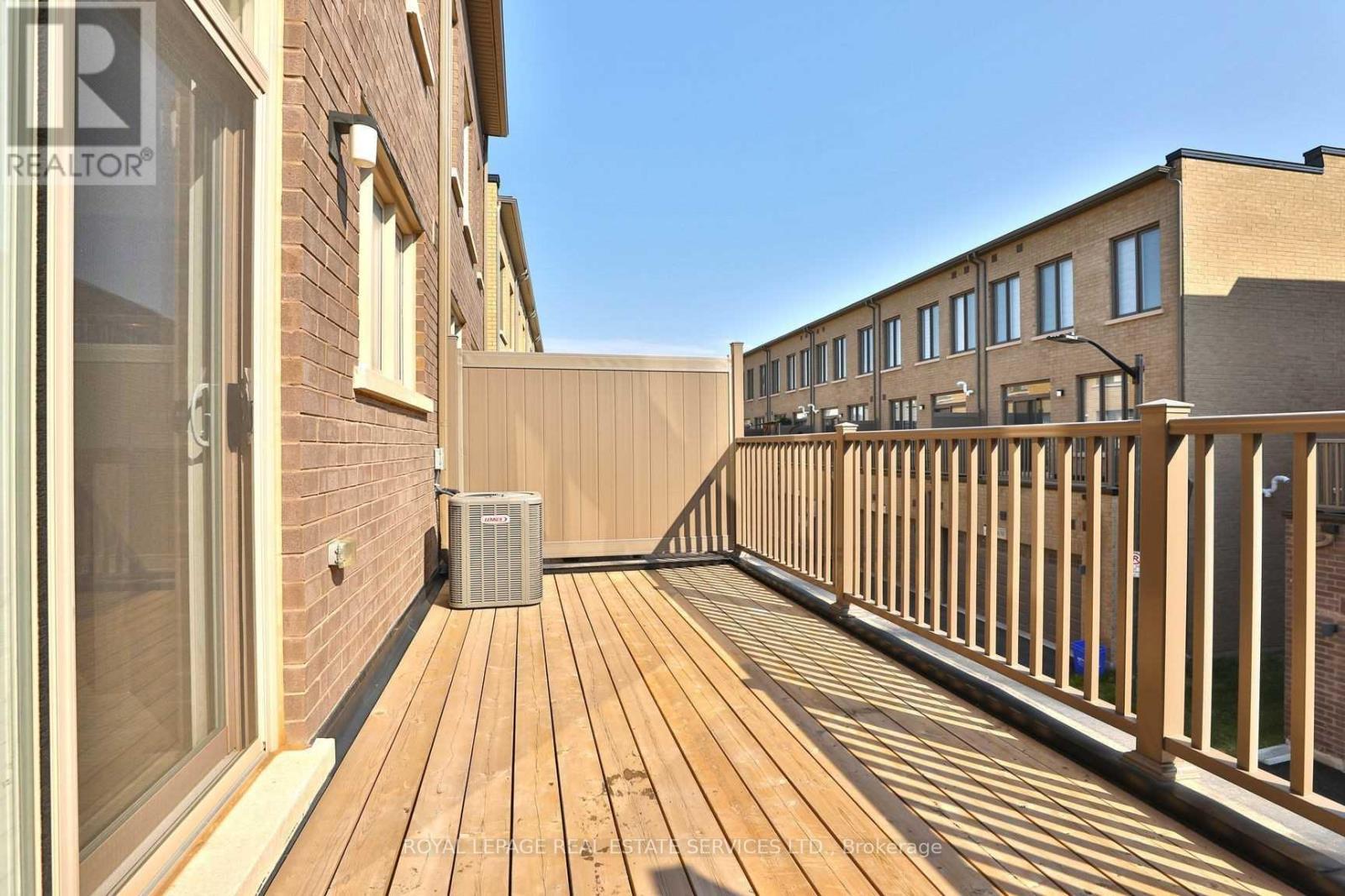 












3139 ERNEST APPELBE BOULEVARD

,
Oakville,




Ontario
L6H0N8

