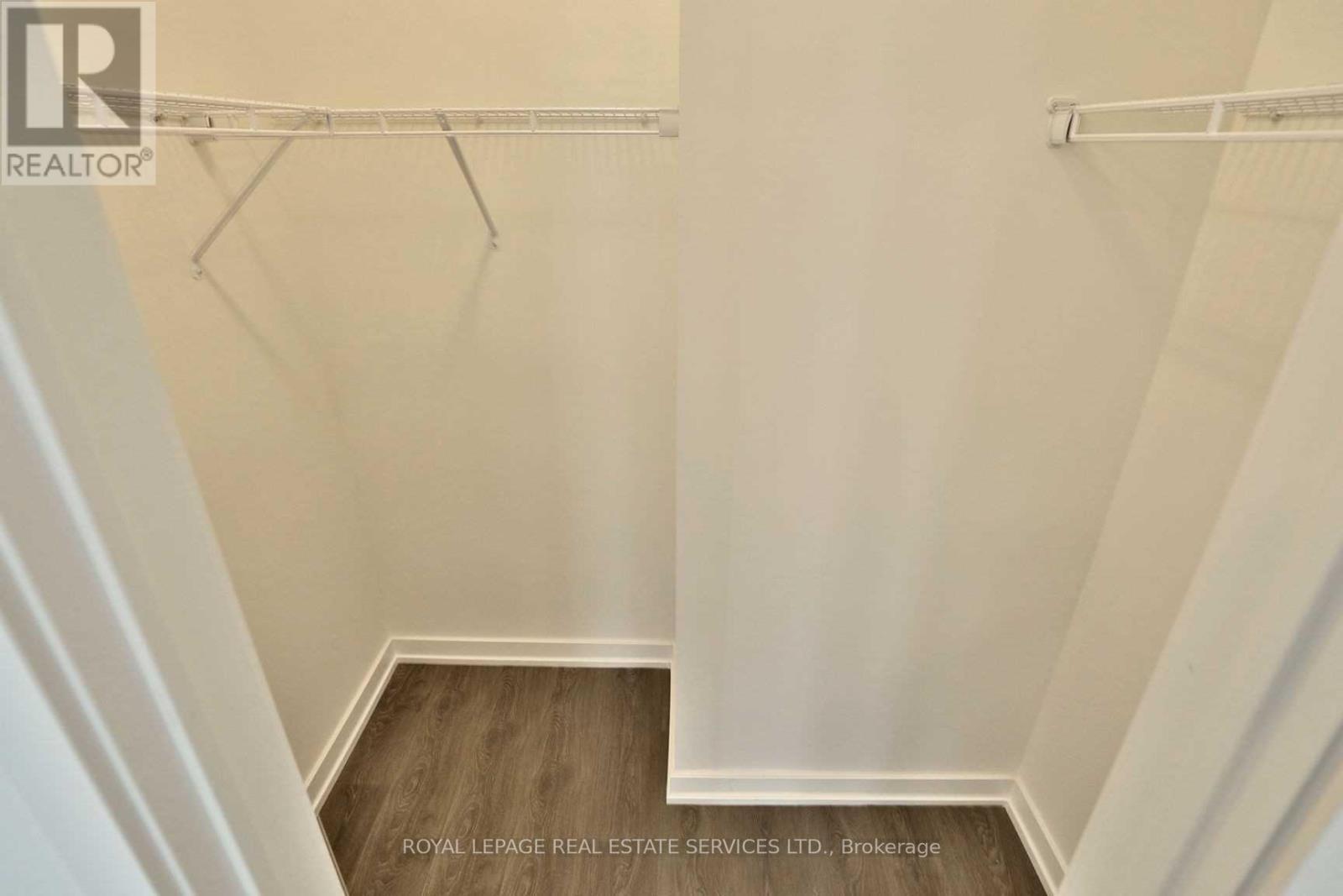 












3139 ERNEST APPELBE BOULEVARD

,
Oakville,




Ontario
L6H0N8

