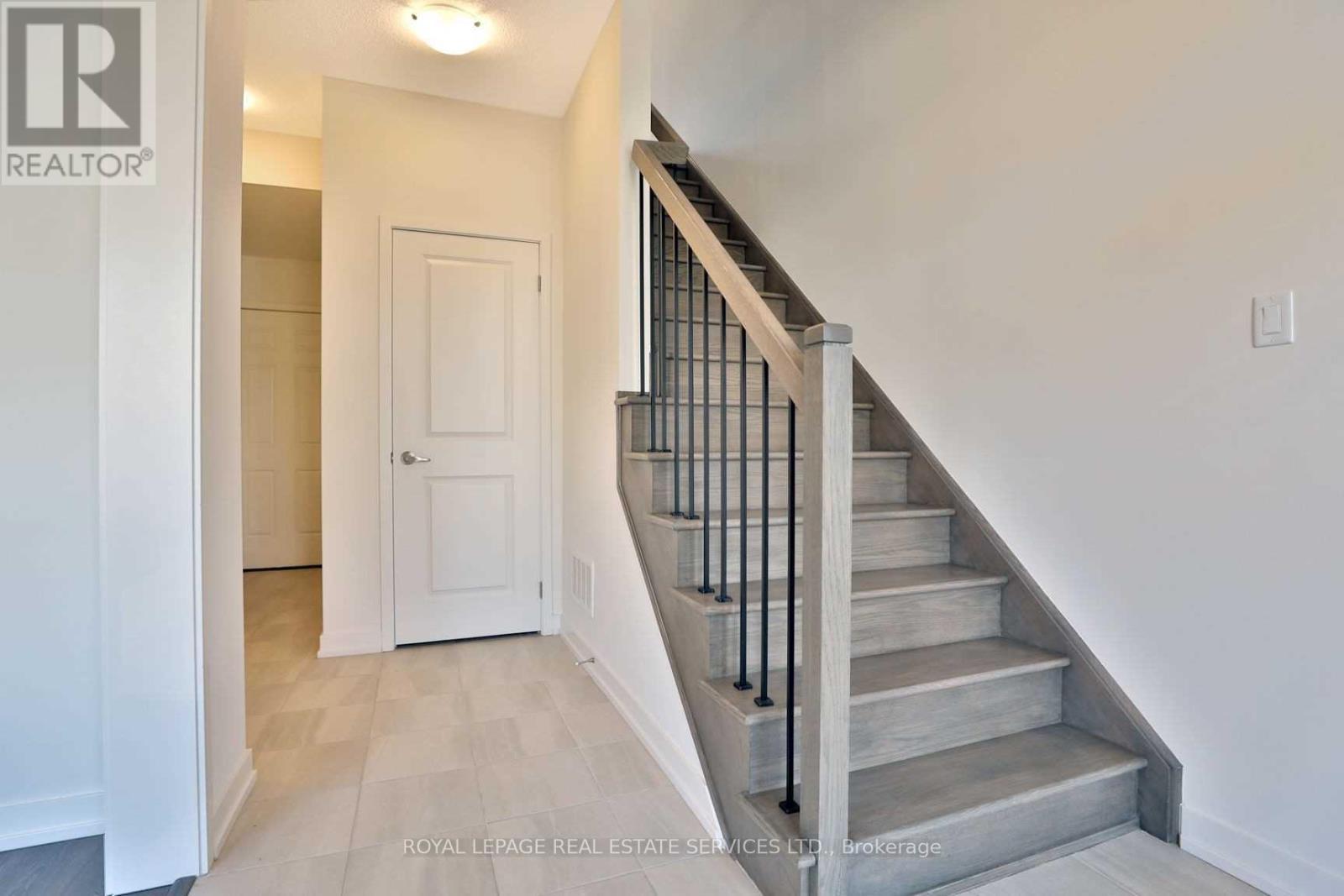 












3139 ERNEST APPELBE BOULEVARD

,
Oakville,




Ontario
L6H0N8

