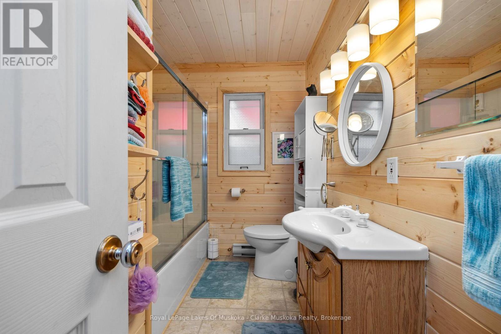 












12 - 3998 HWY 141

,
Muskoka Lakes (Watt),




Ontario
P0C1J0


