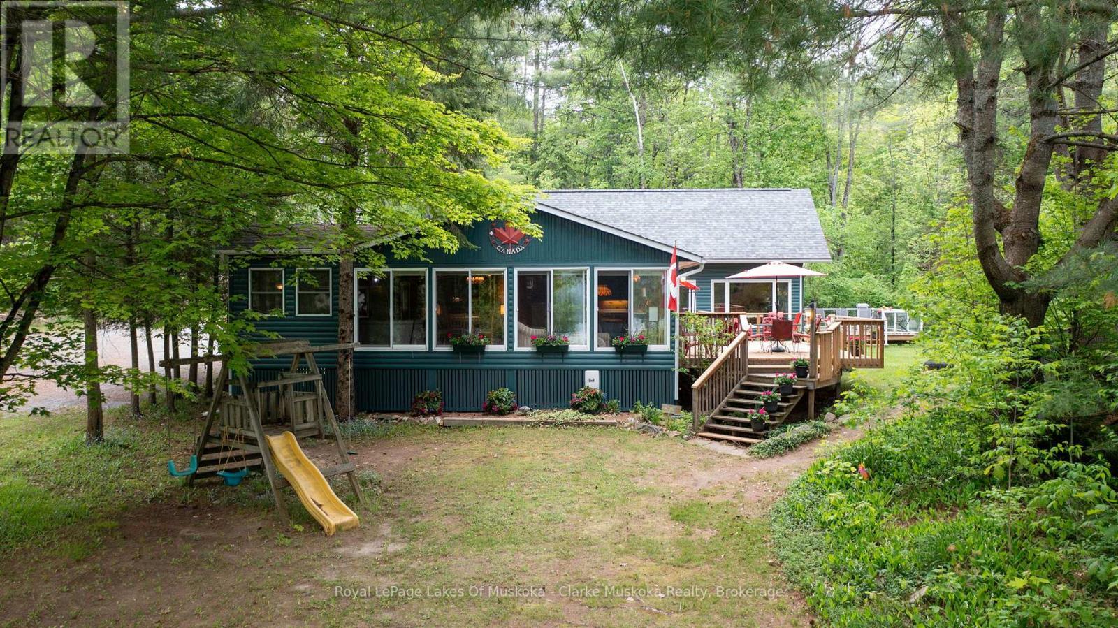












12 - 3998 HWY 141

,
Muskoka Lakes (Watt),




Ontario
P0C1J0

