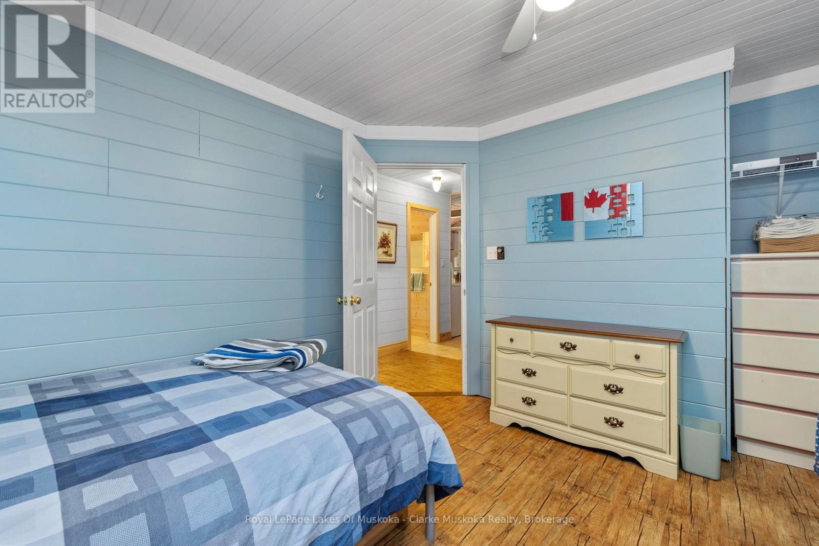 












12 - 3998 HWY 141

,
Muskoka Lakes (Watt),




Ontario
P0C1J0

