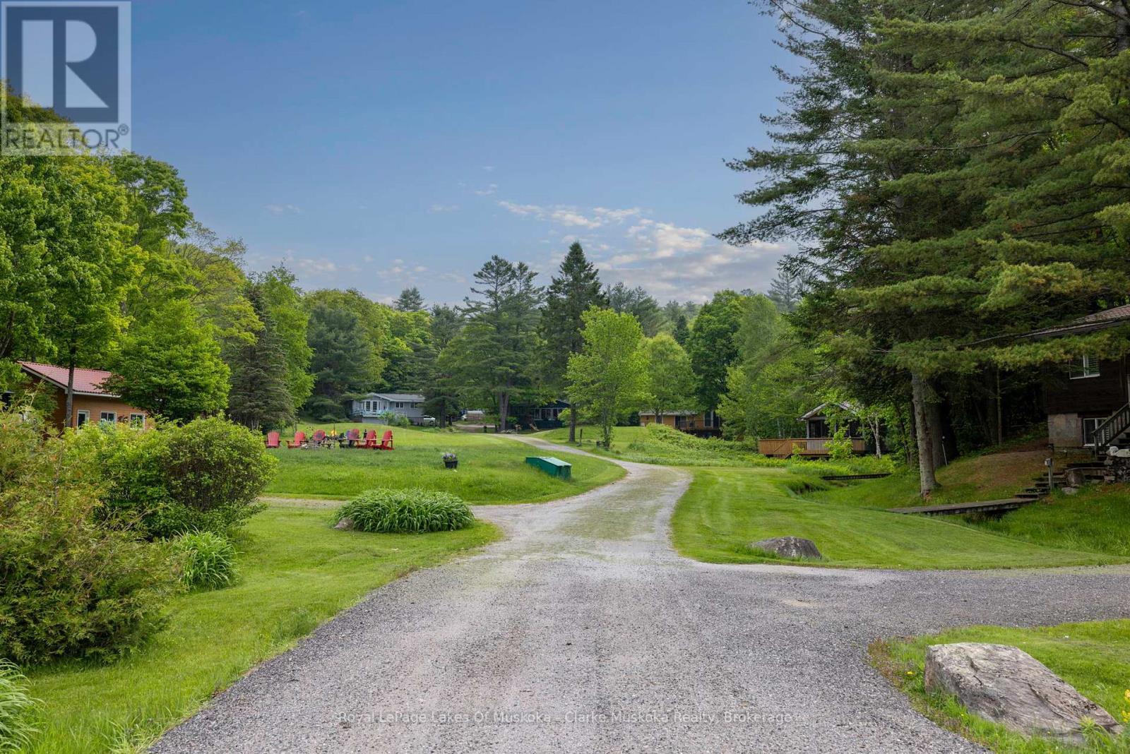 












12 - 3998 HWY 141

,
Muskoka Lakes (Watt),




Ontario
P0C1J0

