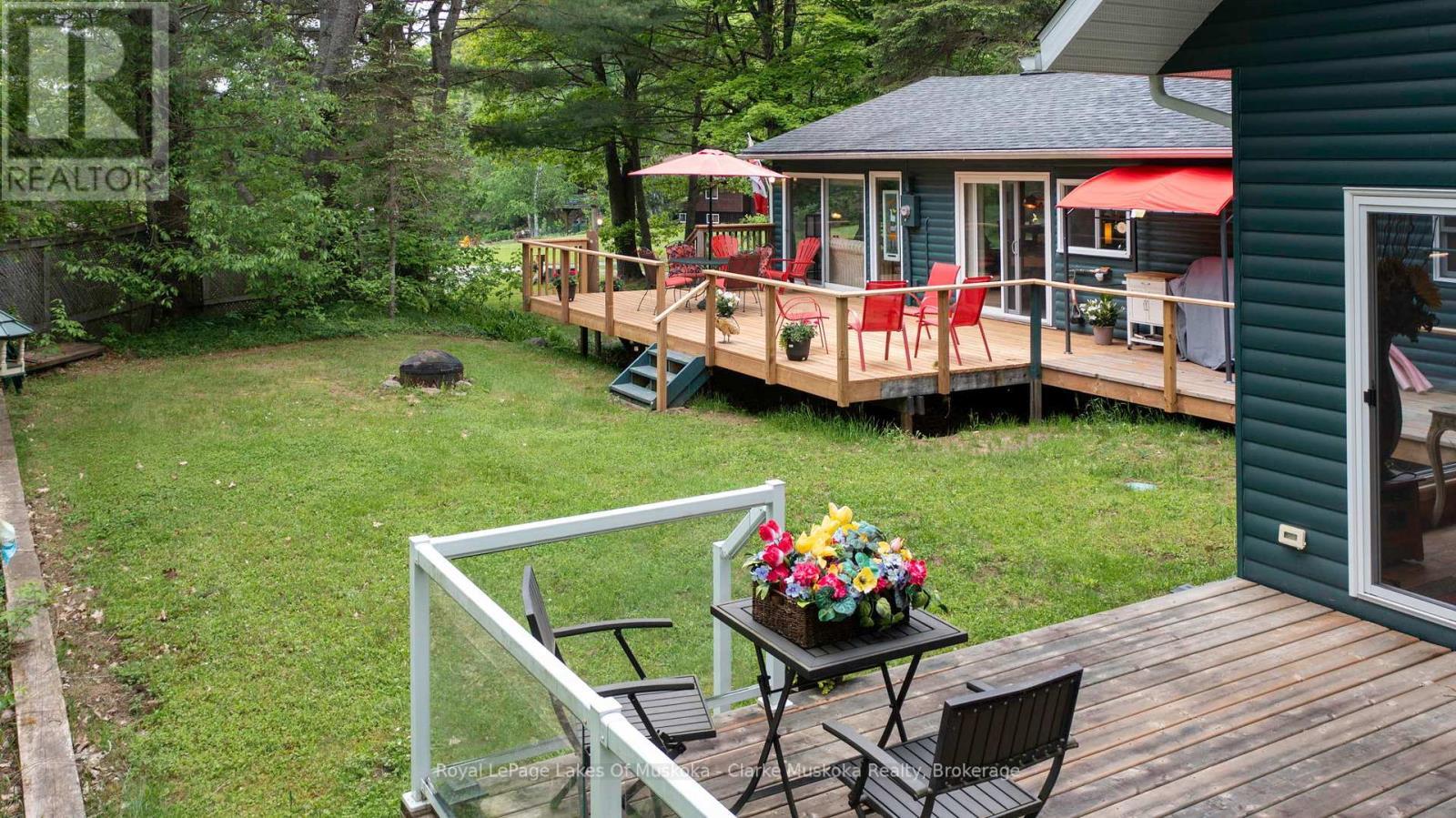 












12 - 3998 HWY 141

,
Muskoka Lakes (Watt),




Ontario
P0C1J0

