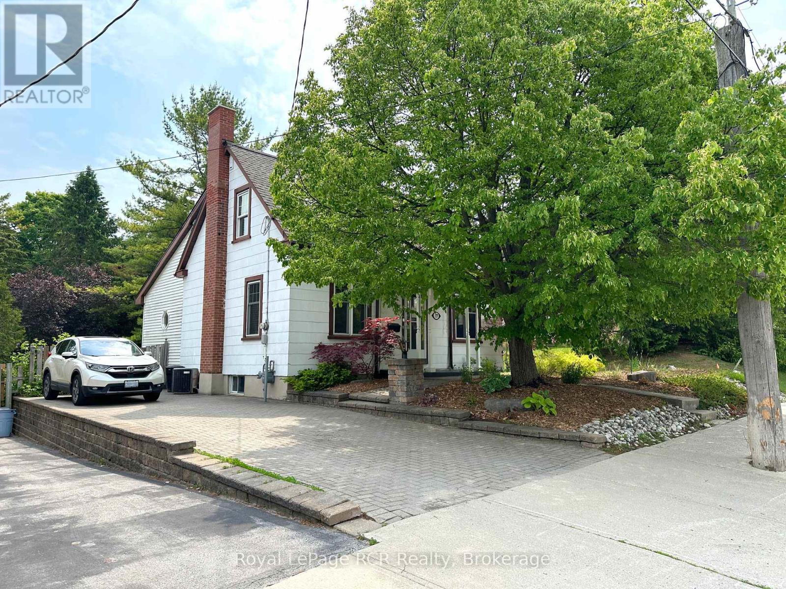 












357 10TH AVENUE

,
Hanover,




Ontario
N4N2N4

