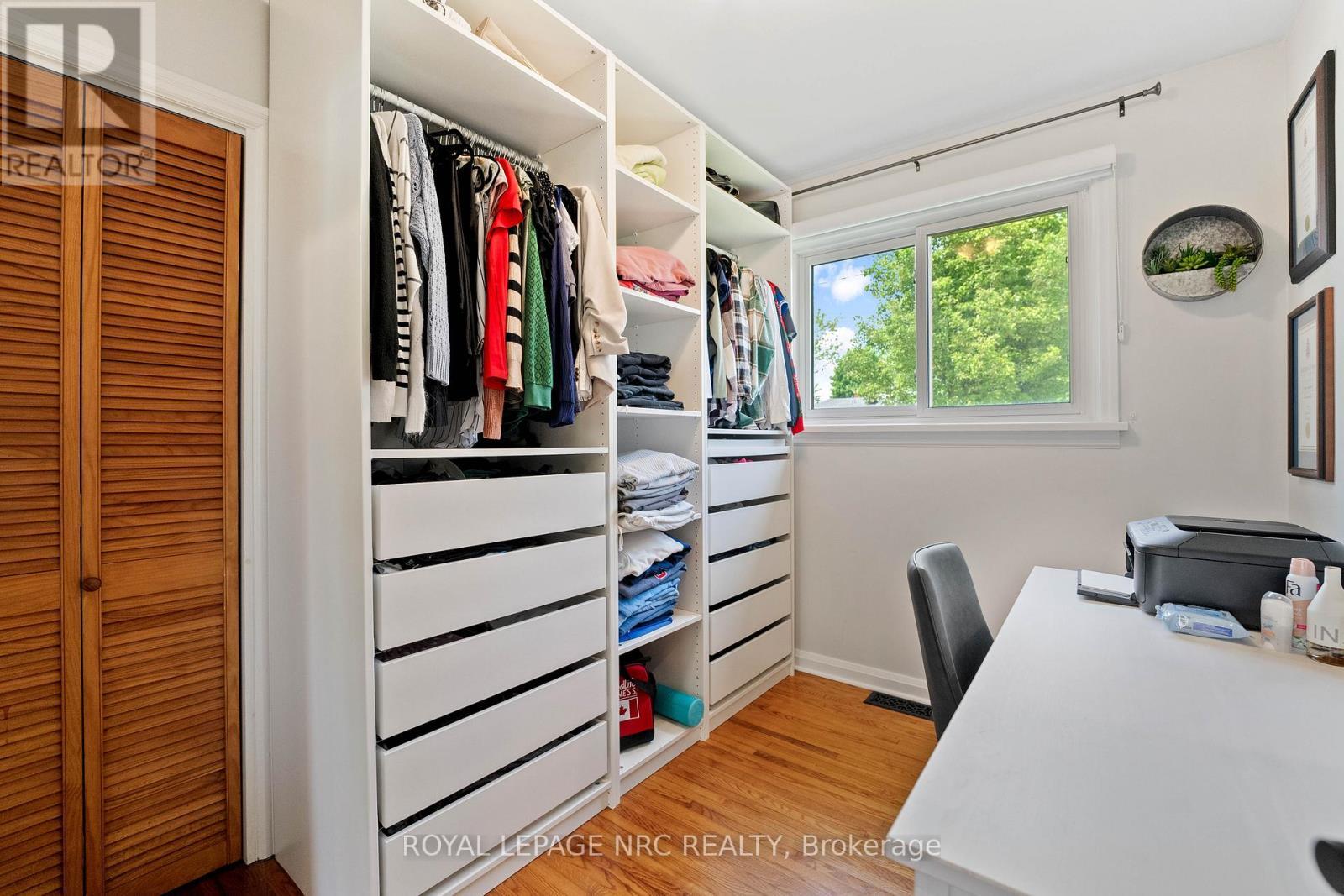 












19 VERA STREET

,
St. Catharines,




Ontario
L2S1C3

