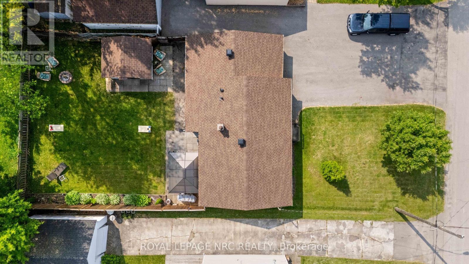 












19 VERA STREET

,
St. Catharines,




Ontario
L2S1C3

