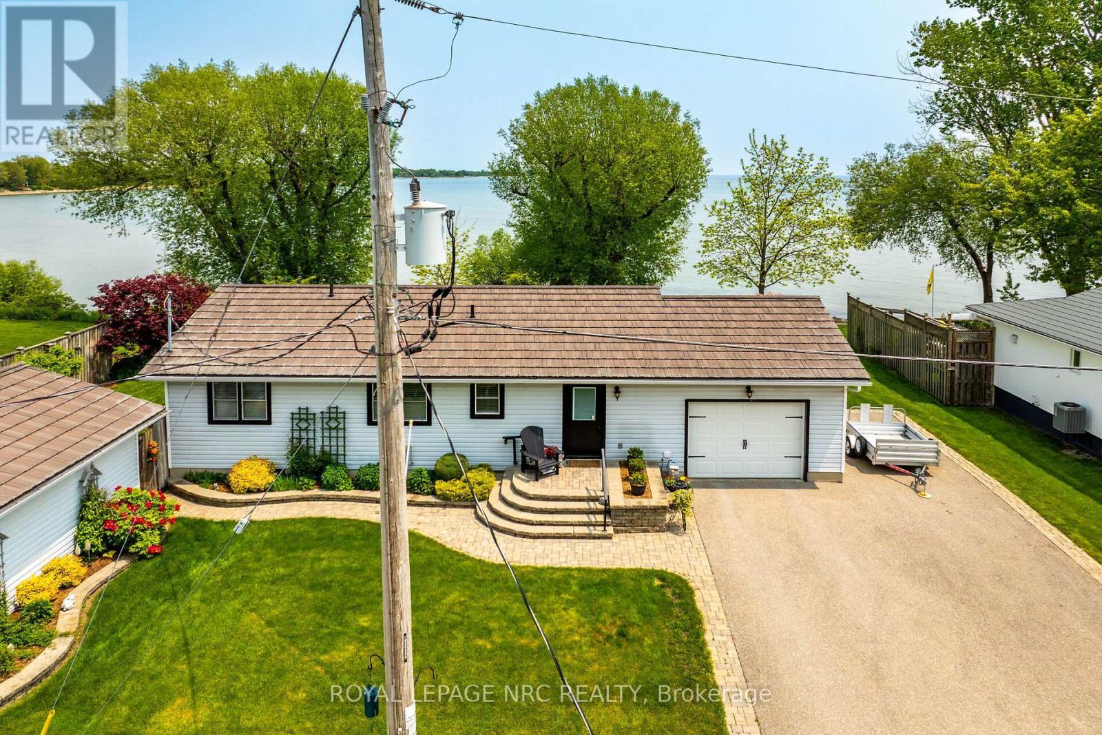 












92 HOOVER POINT LANE

,
Haldimand,




Ontario
N0A1P0

