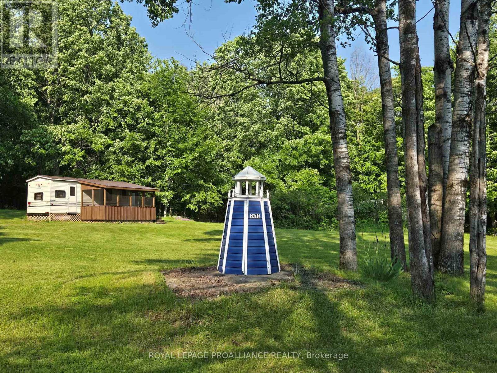 












2476 HENDERSON ROAD

,
Central Frontenac (Frontenac Centre),







Ontario
K0H1B0

