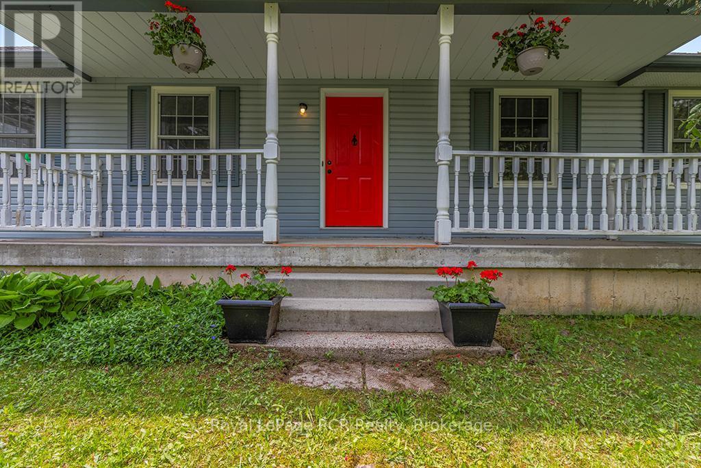 












796172 EAST BACK LINE

,
Chatsworth,




Ontario
N0H1C0

