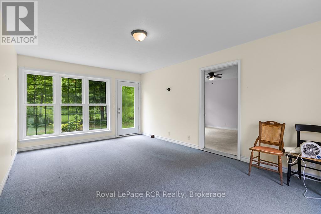 












796172 EAST BACK LINE

,
Chatsworth,




Ontario
N0H1C0

